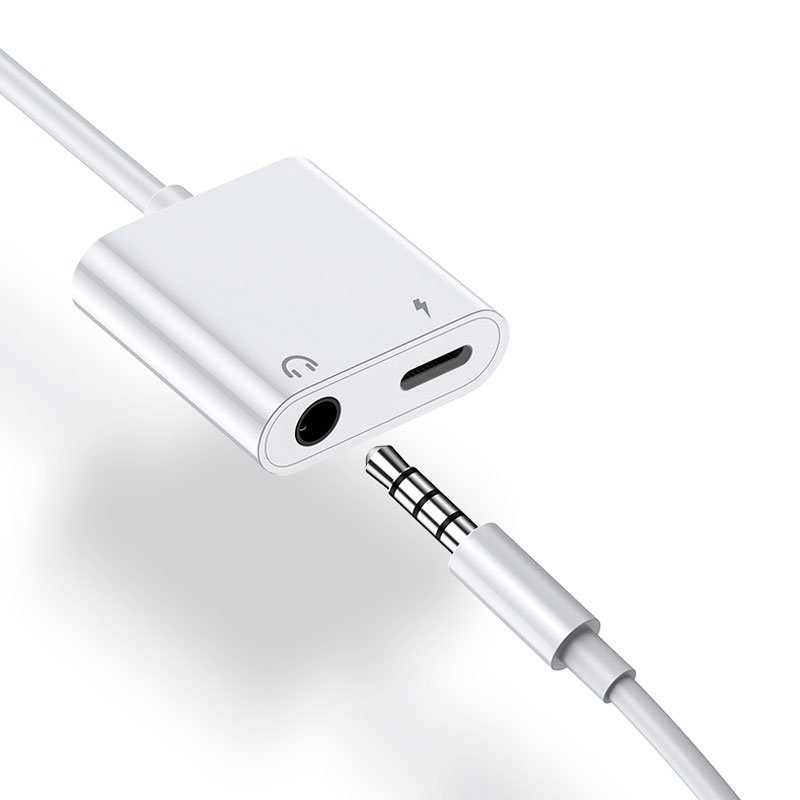 Adaptador Dual Bluetooth Jack 3,5 mm + Carga Lightning COOL